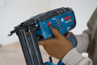 Bosch Akku-Holznagler GNH 18V-50 M Professional